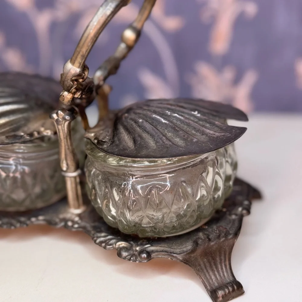 Antique 1900s Shell Shaped Silver Toned Double Salt Cellar with Cut Glass READ